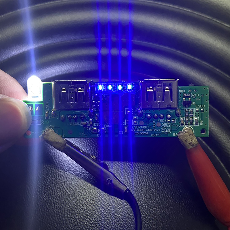 Dual USB 5V Mobile Power Mothe - Power Banks recension och pris