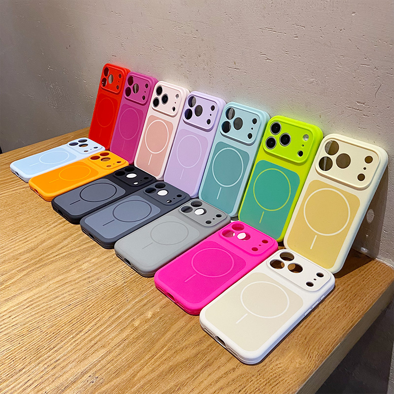 Color Blocking Liquid Silicone - Liquid Silicone Magnetic Phone Case recension och pris